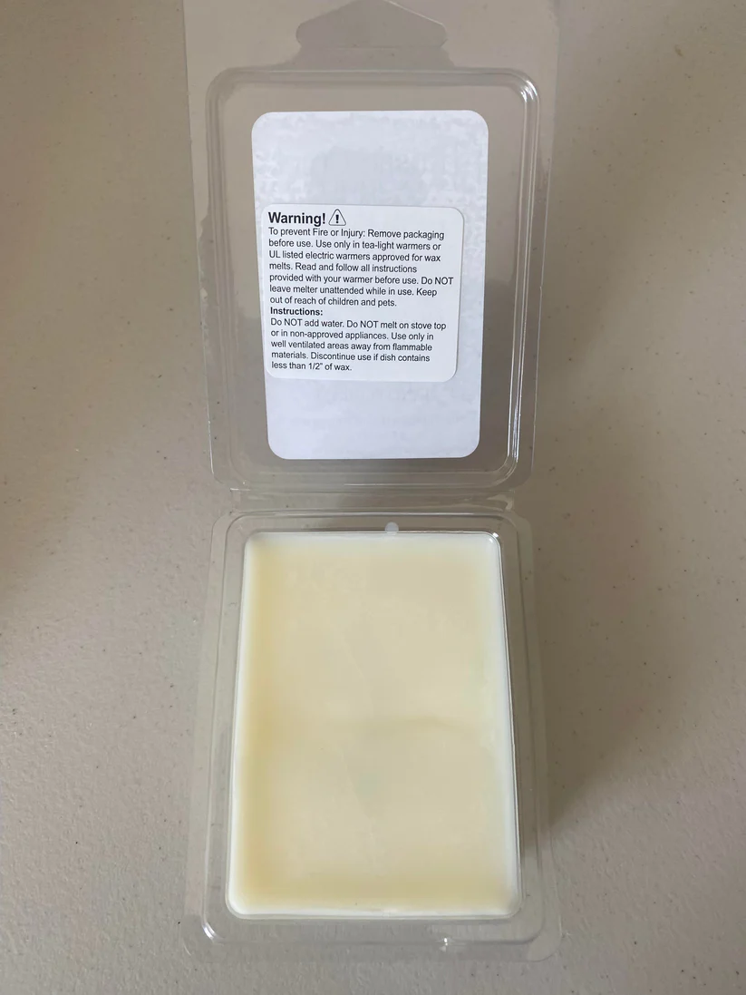 Banana Nut Bread | Natural Soy Hand Poured Wax Melts - 2.5 Oz